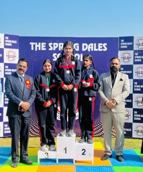 29.ShotPut6th7th8thGirls